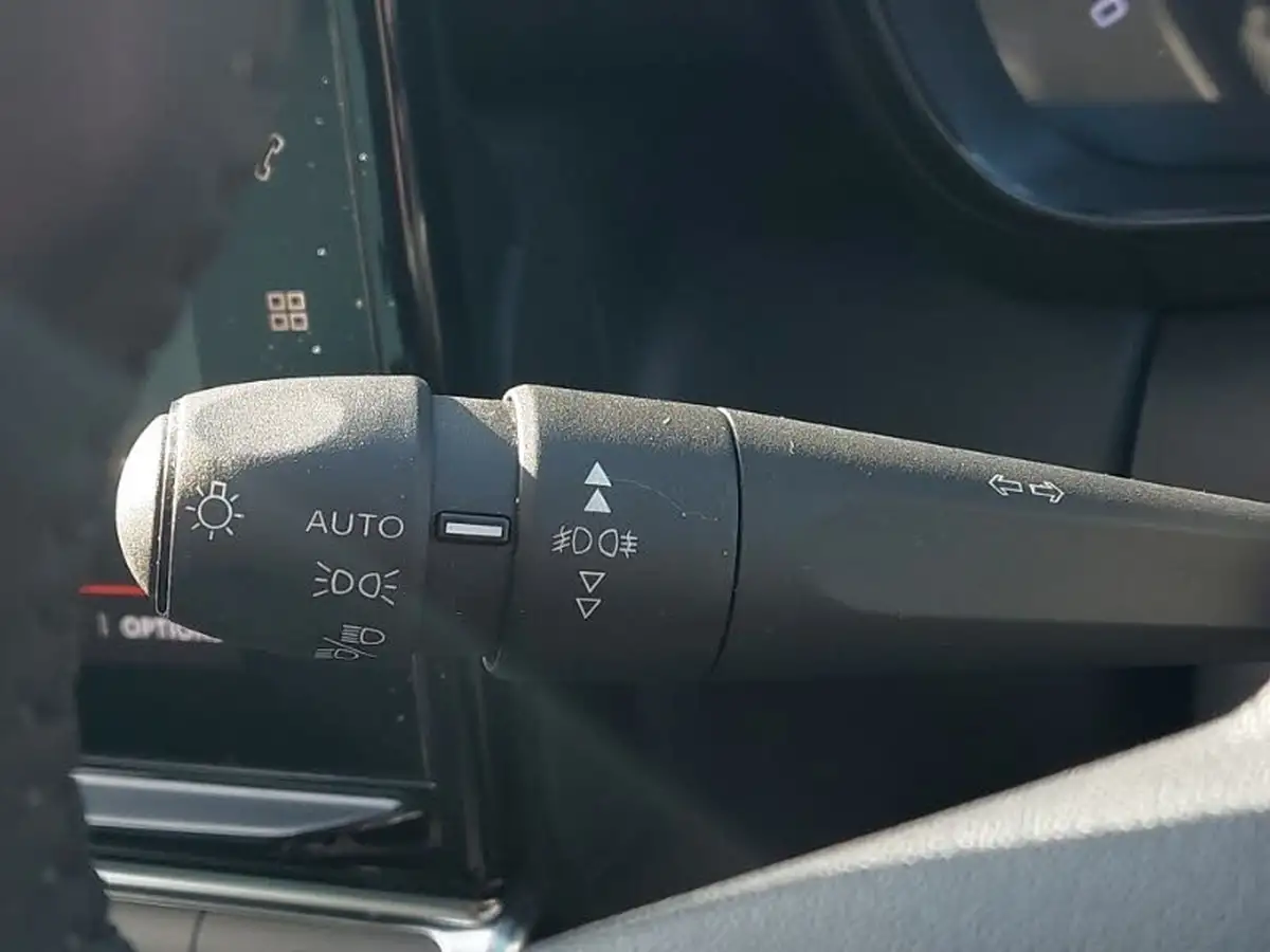 2022-citroen-c3-aircross-12-puretech-c-series-big-12
