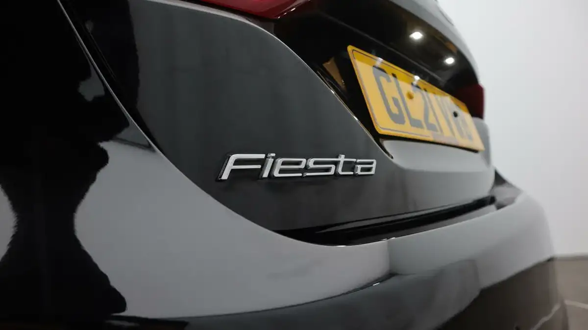 2021-ford-fiesta-10t-titanium-125ps-hybrid-mhev-big-21