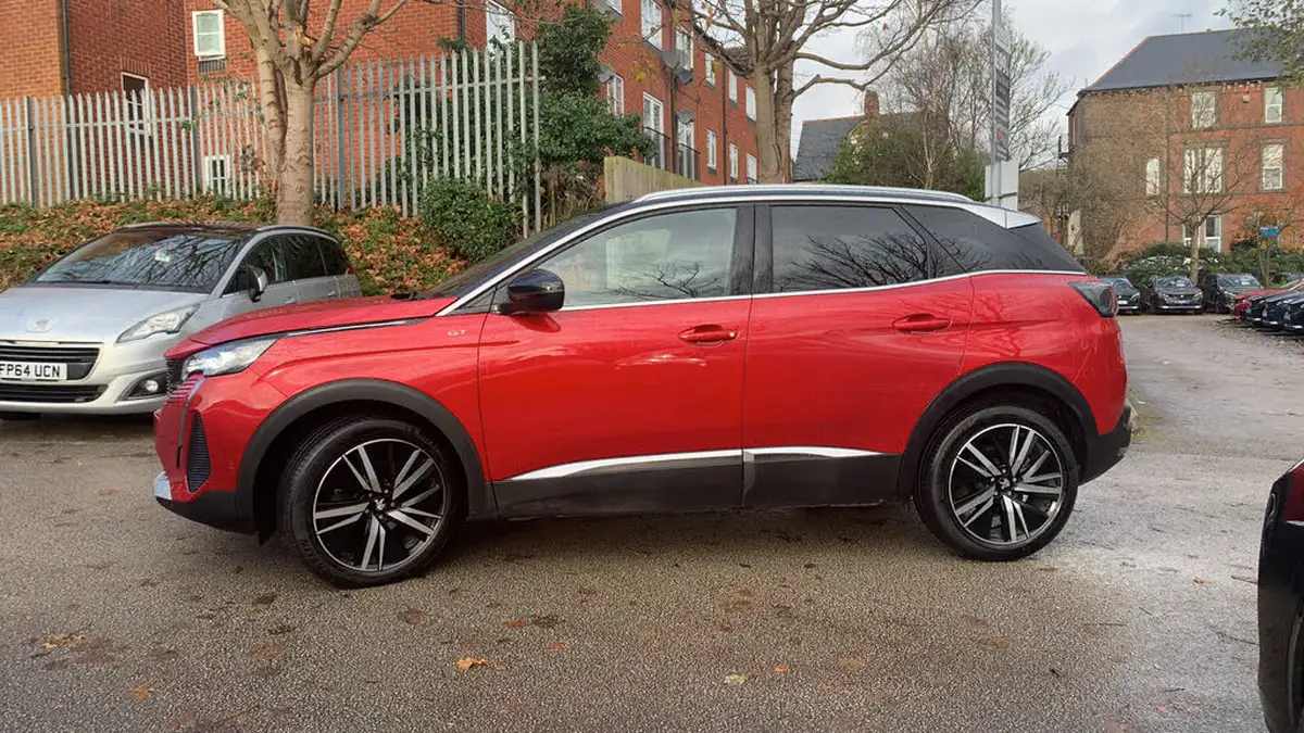2022-peugeot-3008-suv-15-bluehdi-gt-premium-big-5