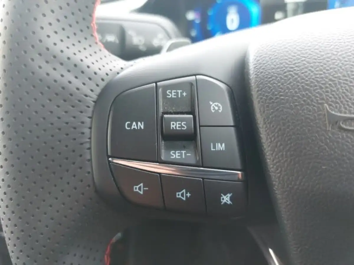 2021-ford-puma-suv-10-st-line-125ps-hybrid-mhev-auto-big-11