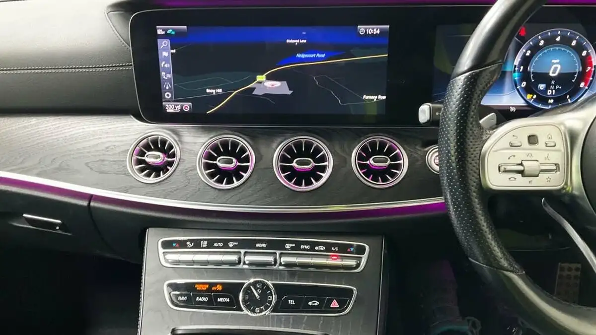 2019-mercedes-benz-e-class-20-e300-amg-line-ss-coupe-plus-big-4