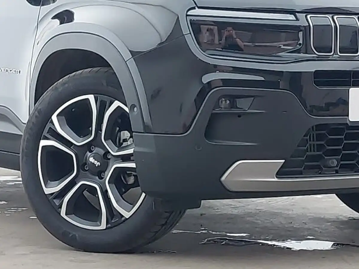 2024-jeep-avenger-12-gse-summit-big-8