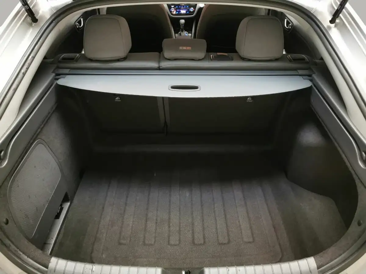 2021-hyundai-ioniq-16-gdi-premium-hybrid-big-32
