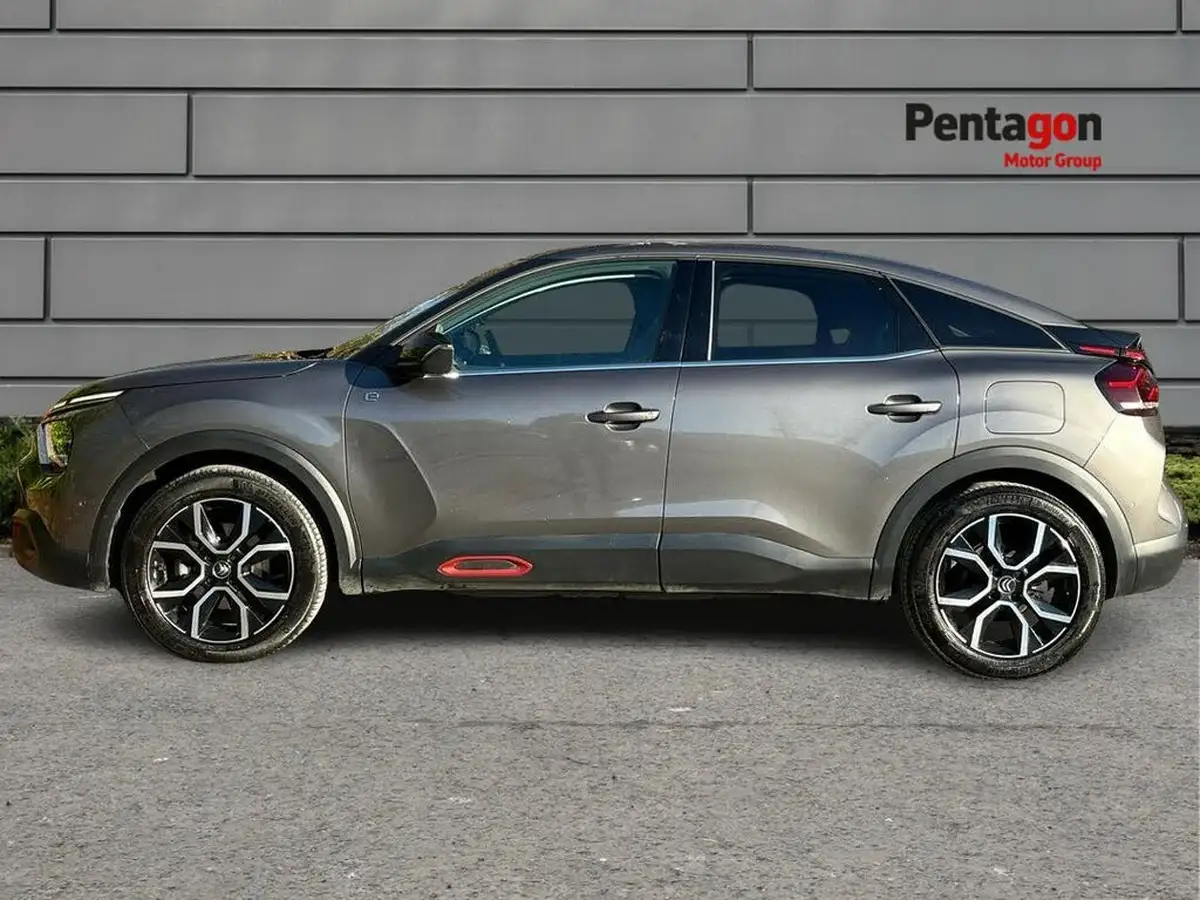2022-citroen-c4-e-shine-plus-big-11