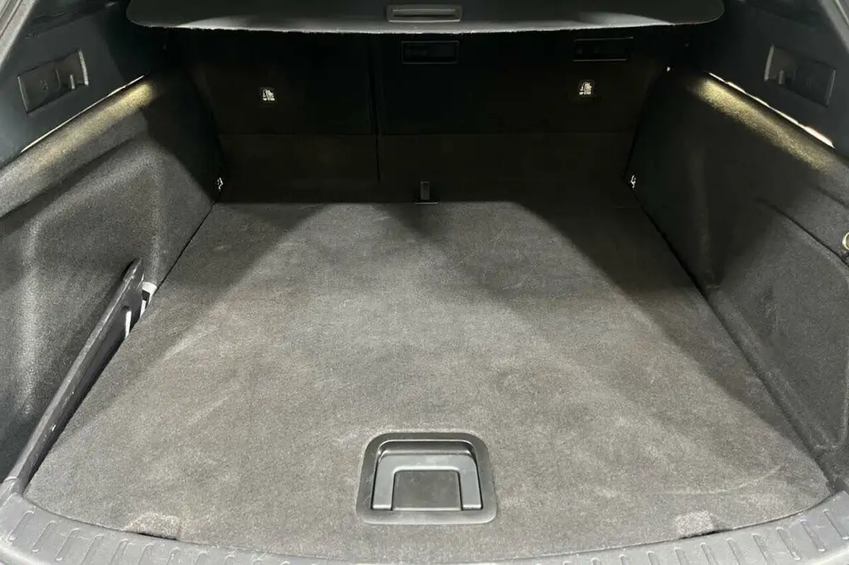 2022-toyota-corolla-20-vvt-i-trek-big-34