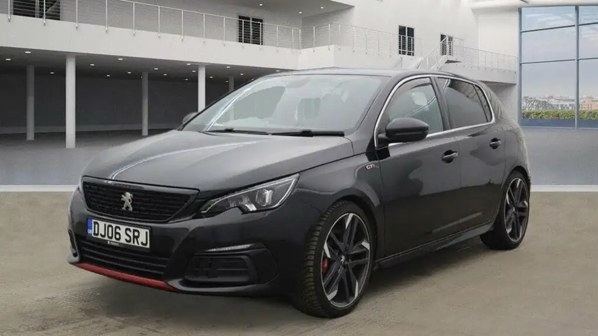 2019-peugeot-308-16-puretech-gti-big-1