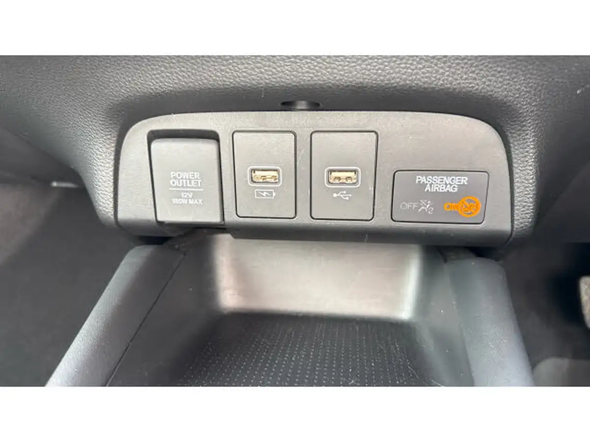 2021-honda-jazz-15-i-mmd-sr-109ps-big-35