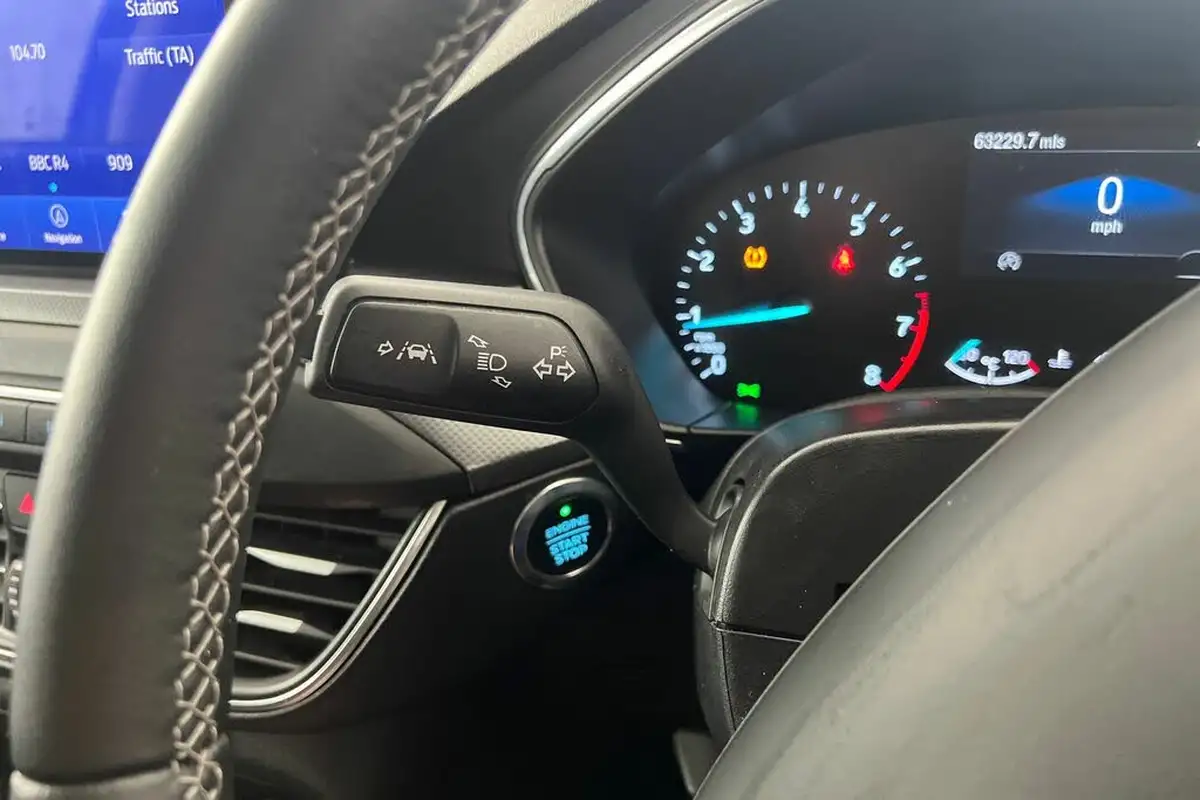 2019-ford-focus-10t-titanium-x-hatchback-big-31
