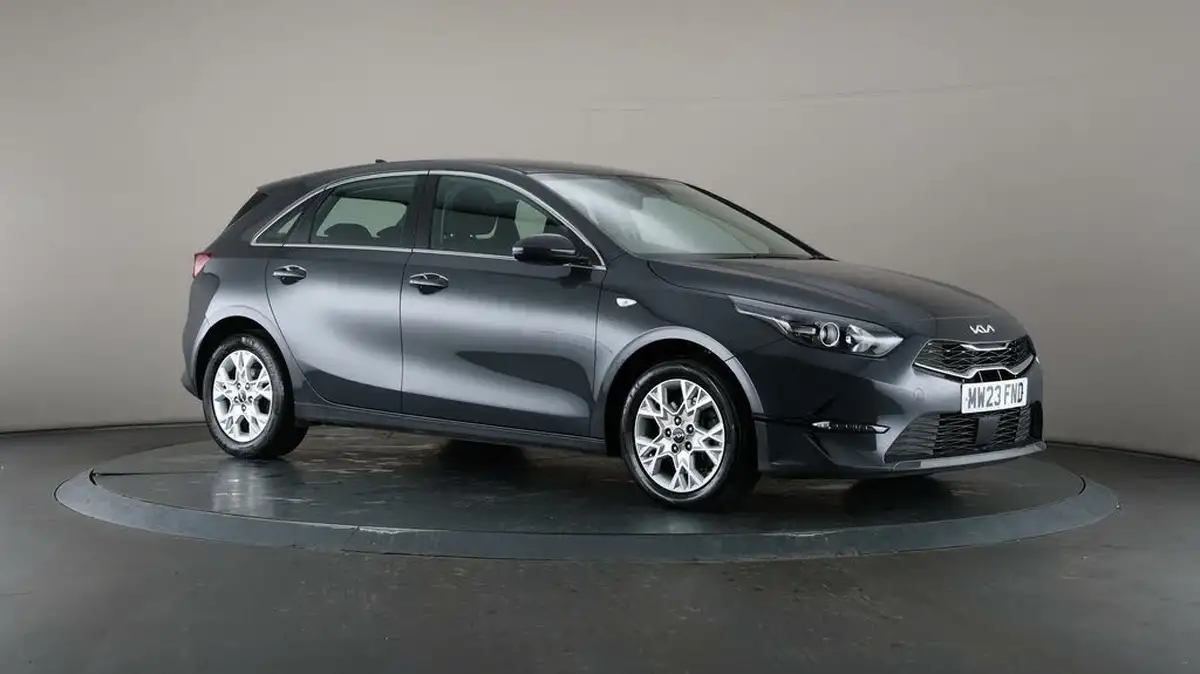 2023-kia-ceed-15-t-gdi-2-158bhp-non-adap-hatchback-big-46