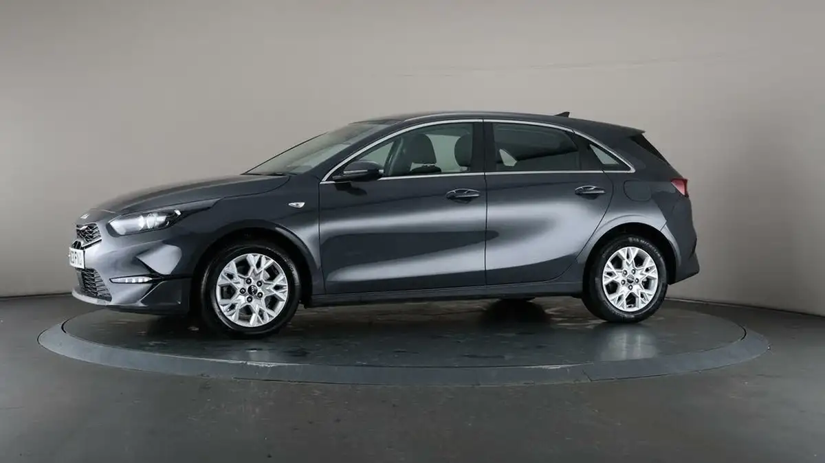2023-kia-ceed-15-t-gdi-2-158bhp-non-adap-hatchback-big-28