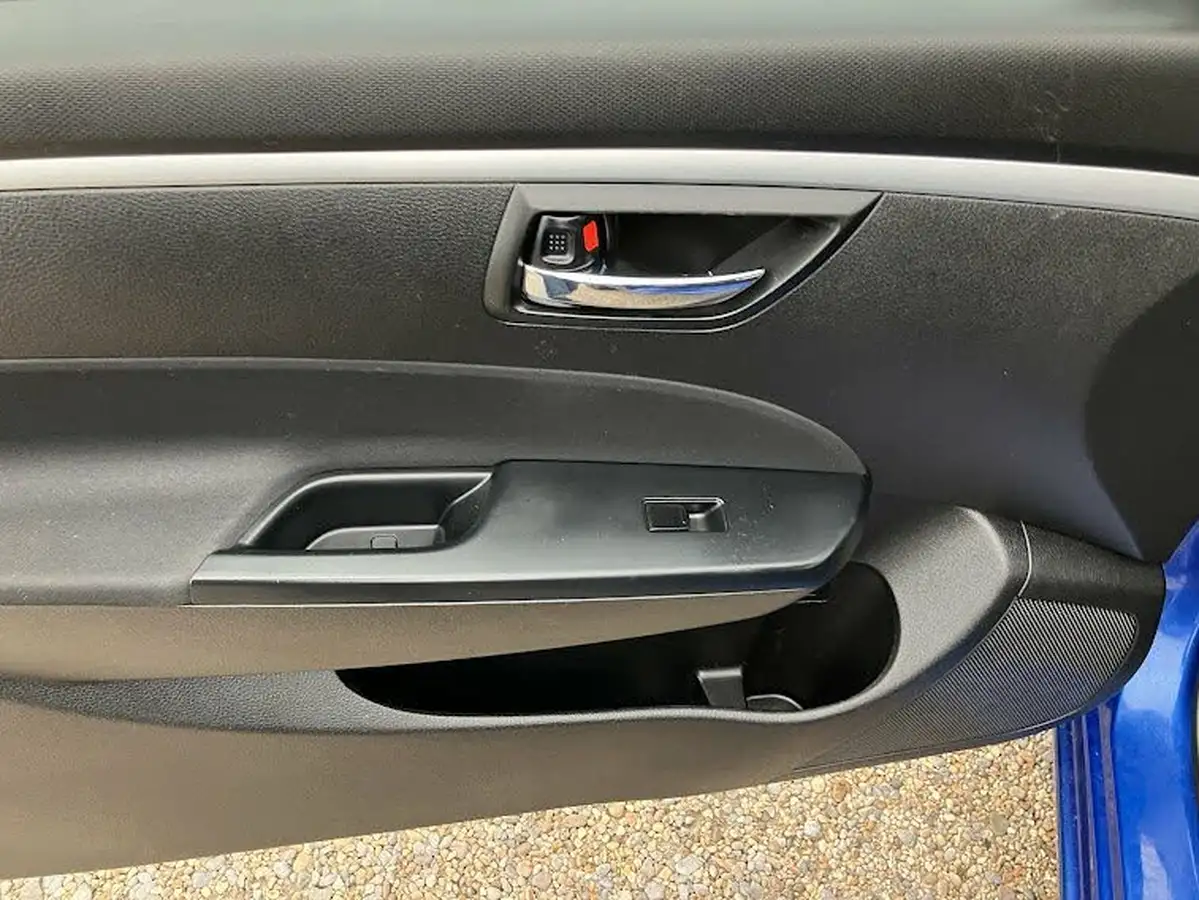 2017-suzuki-swift-12-sz-l-3d-big-19