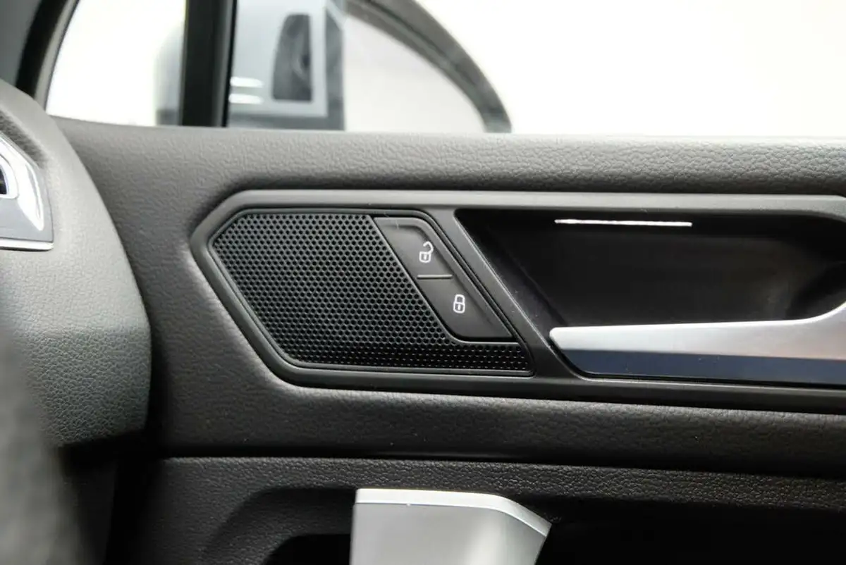 2024-volkswagen-tiguan-allspace-20tdi-r-line-150ps-big-30
