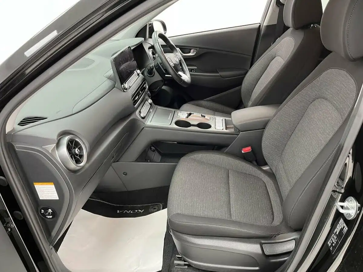 2022-hyundai-kona-e-premium-136ps-39kwh-big-16