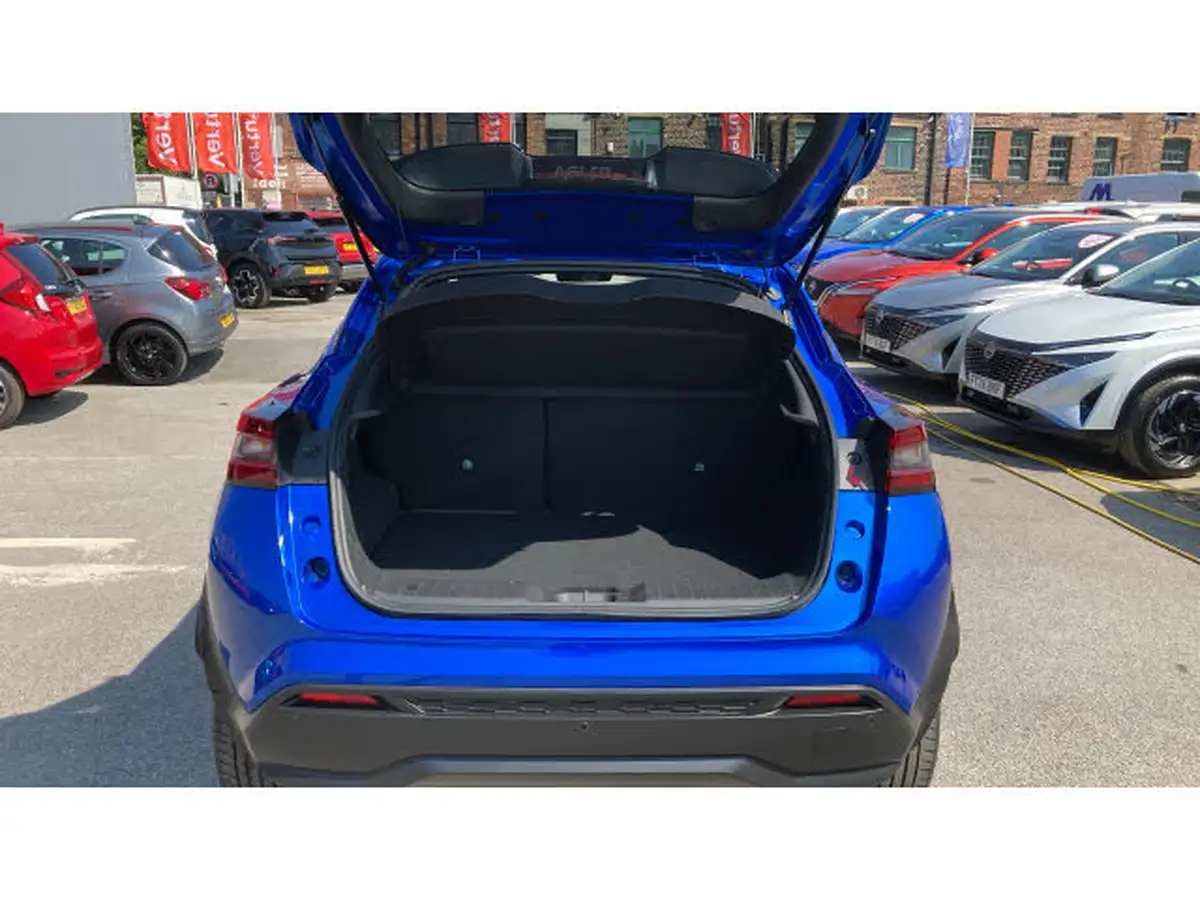 2024-nissan-juke-10-dig-t-n-connecta-big-3