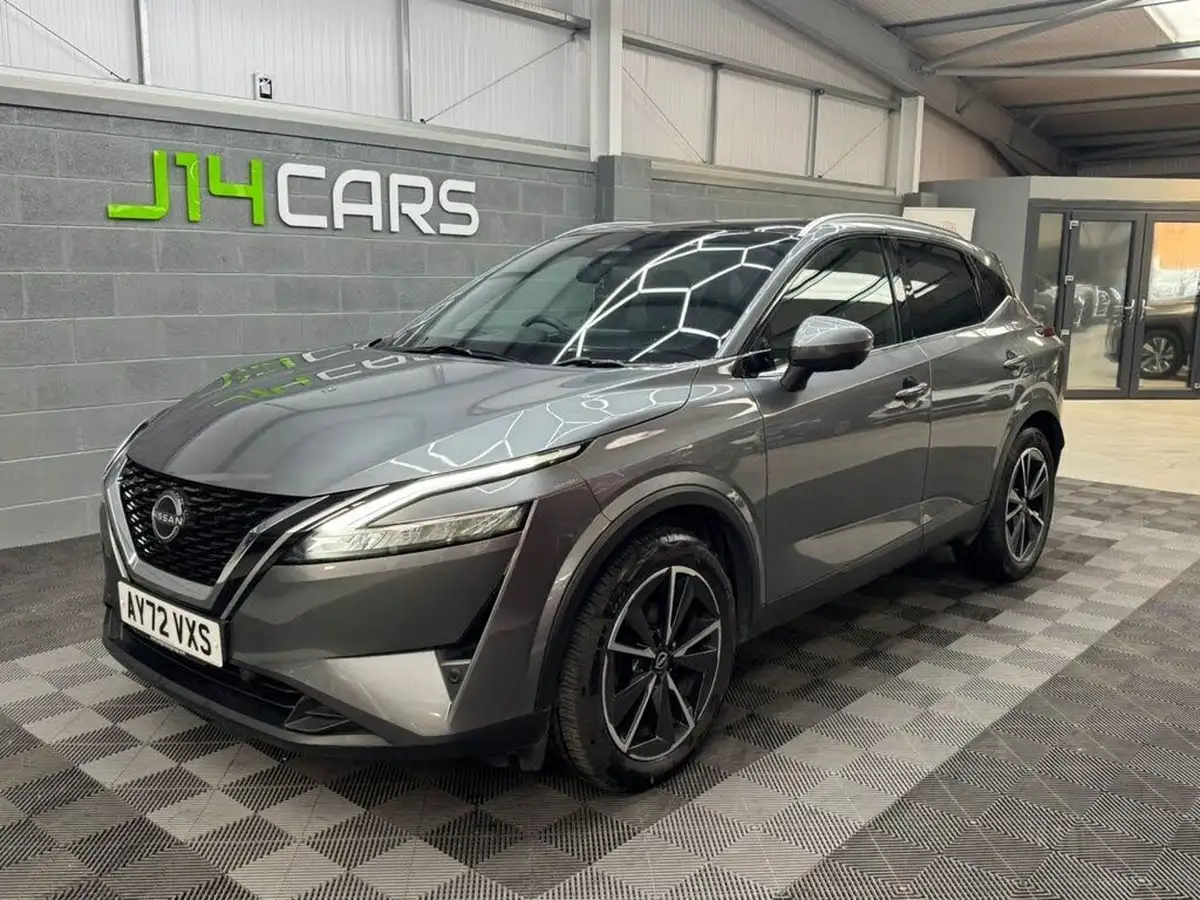 2022-nissan-qashqai-13-dig-t-tekna-158ps-xtronic-big-0