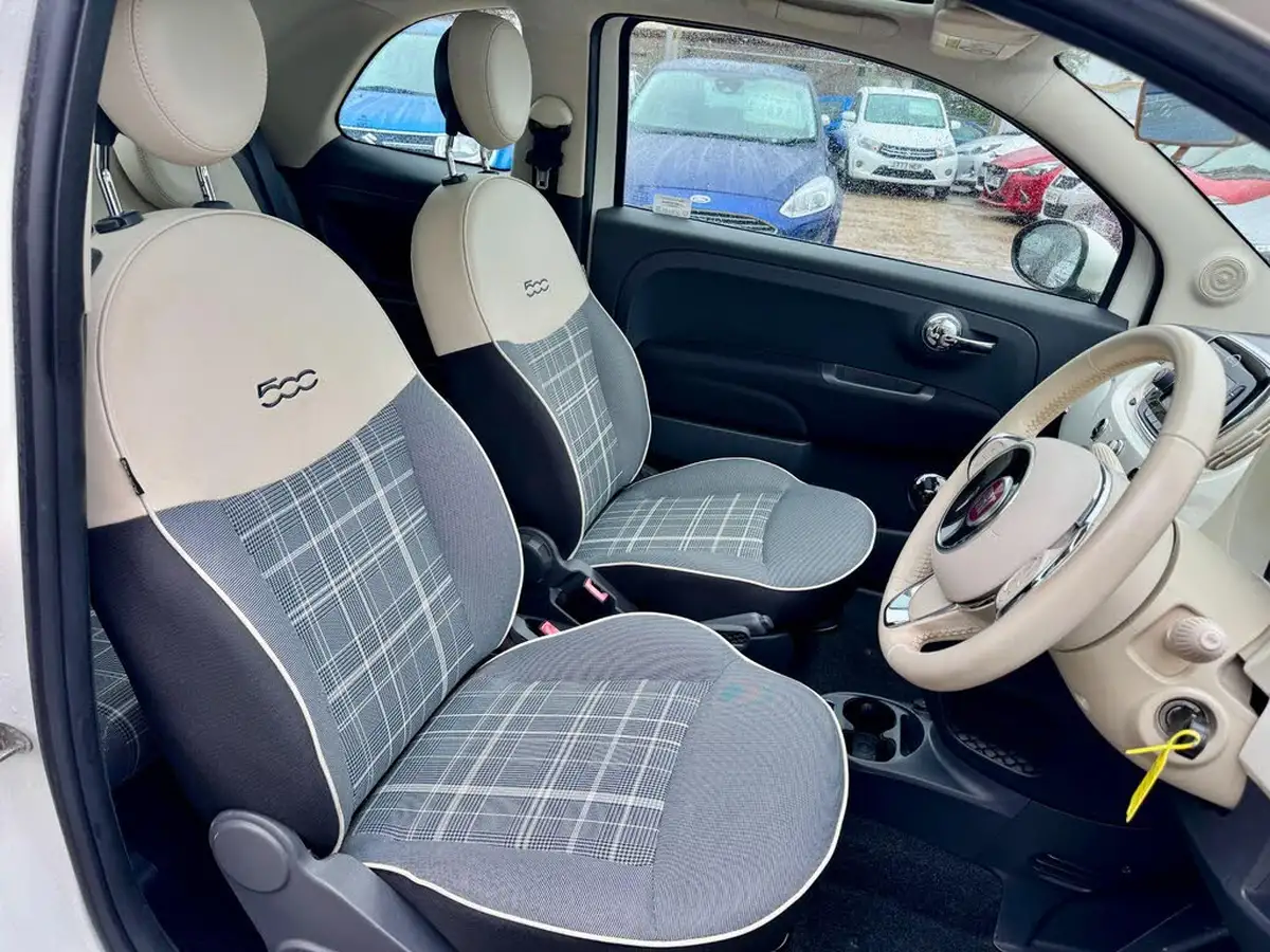 2016-fiat-500-12-lounge-big-21