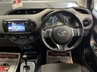 2015-toyota-yaris-15-vvt-i-sport-hybrid-small-42