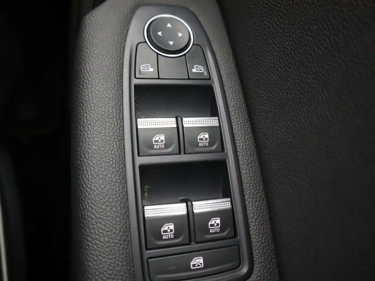 2022-renault-captur-10-tce-se-edition-big-35