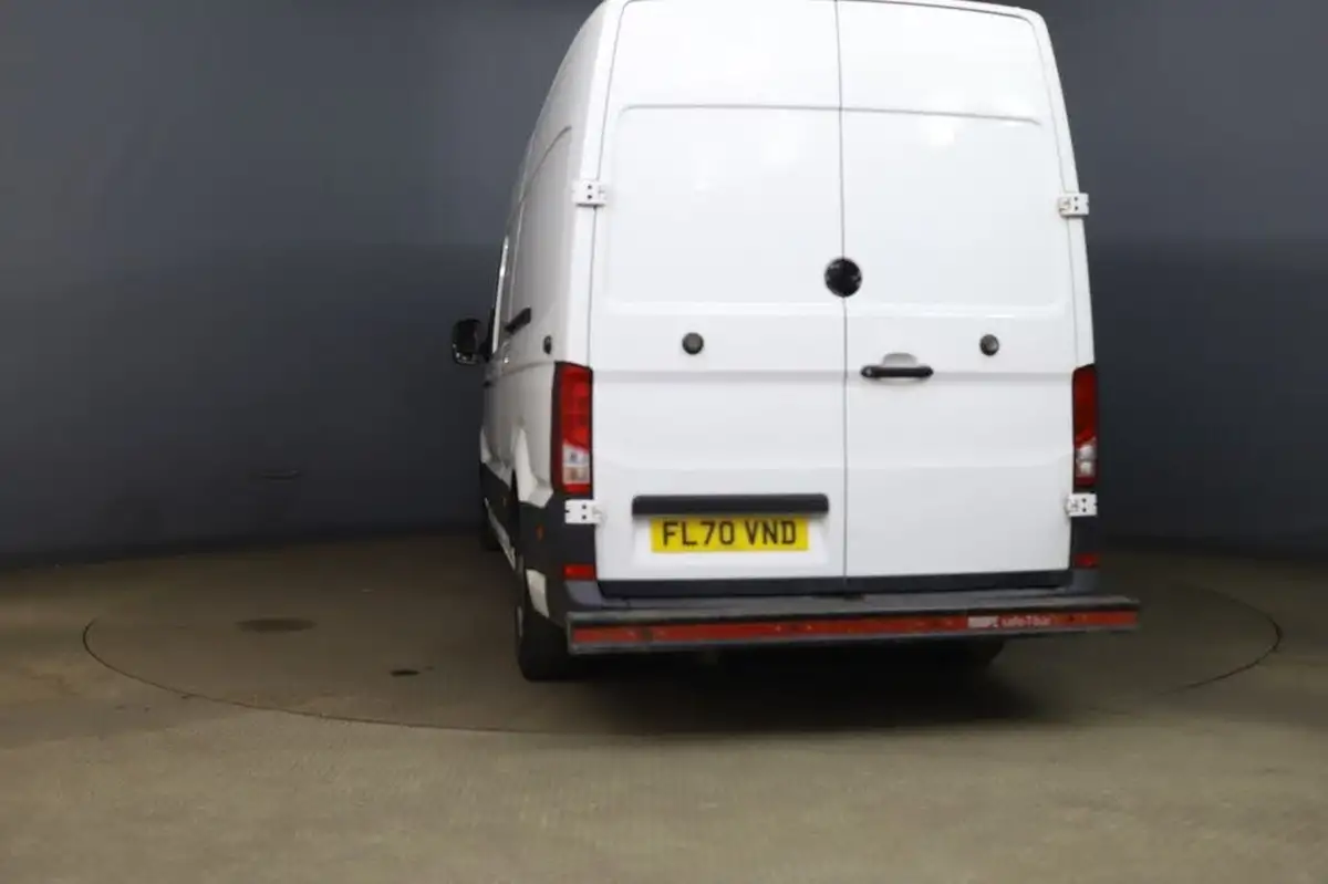 2020-volkswagen-crafter-20tdi-cr35-lwb-startline-140pseu6dt-e-panel-van-big-5