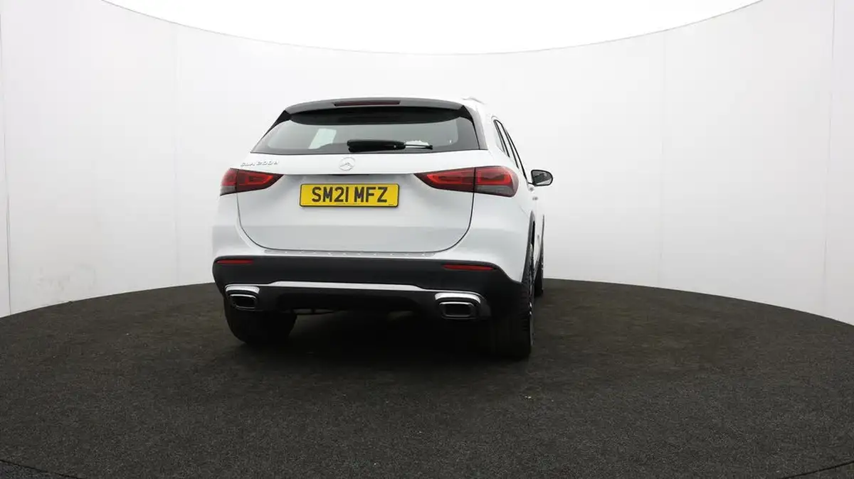 2021-mercedes-benz-gla-class-20d-gla-200d-sport-big-71