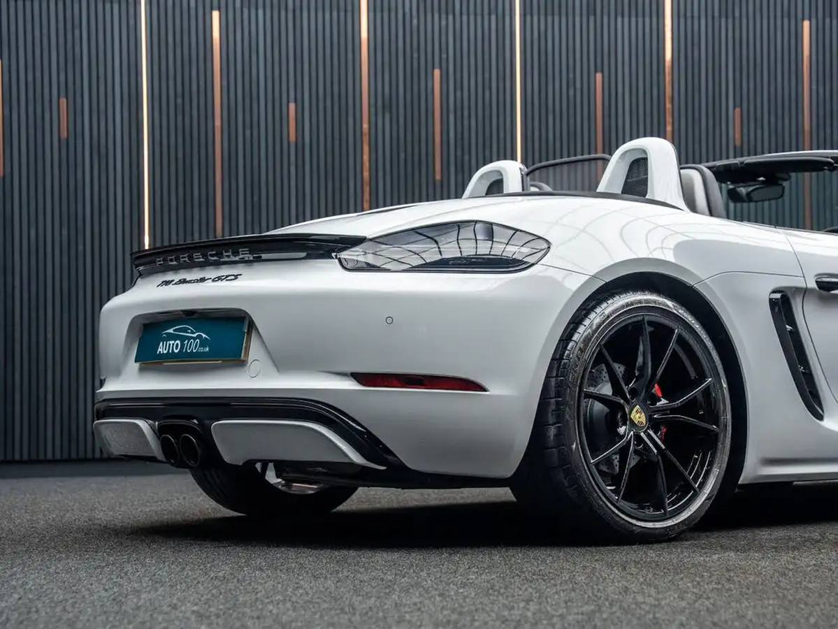 2018-porsche-boxster-718-25-boxster-gts-365ps-ss-pdk-big-20