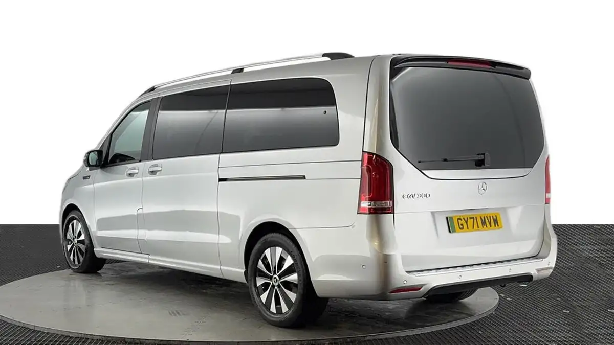 2022-mercedes-benz-eqv-e-eqv-300-sport-premium-big-5