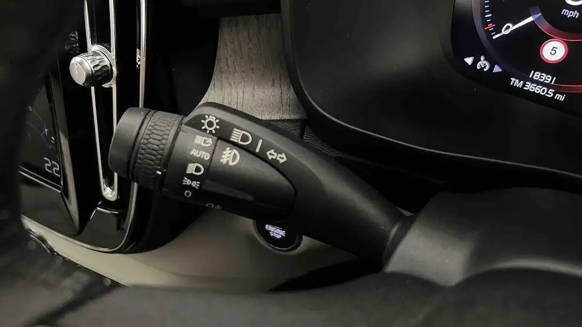 2021-volvo-xc40-15-t3-inscription-161bhp-auto-big-36
