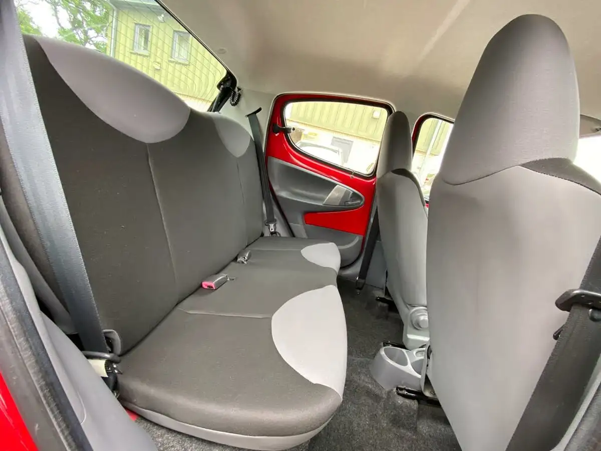 2009-citroen-c1-10-vt-5d-big-38