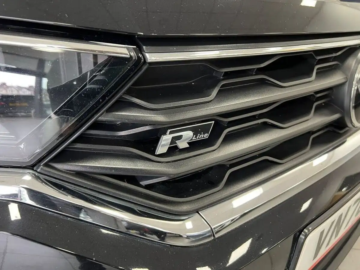 2020-volkswagen-t-roc-15-tsi-r-line-hatchback-5d-dsg-big-11