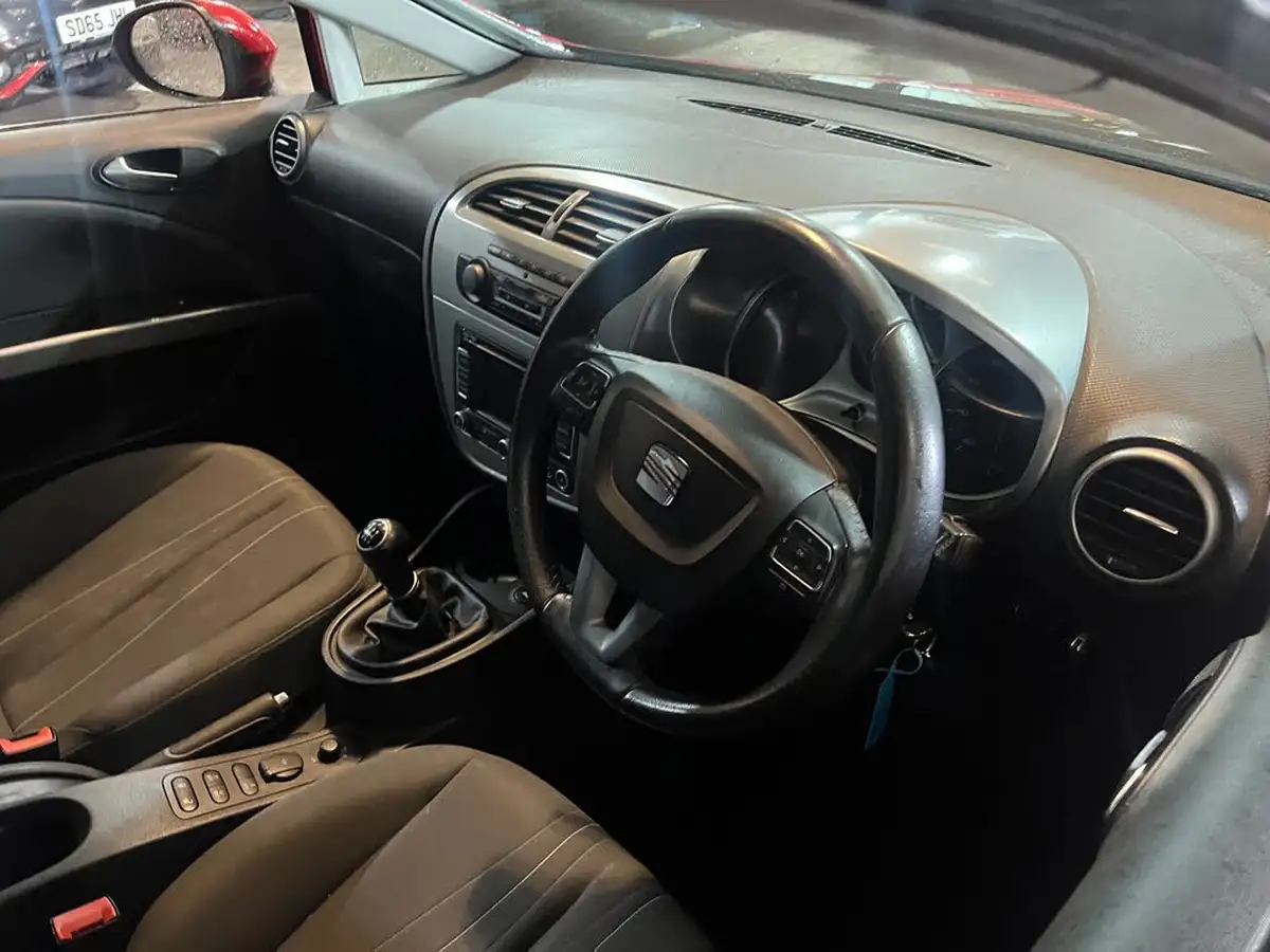 2012-seat-leon-12-se-copa-big-8