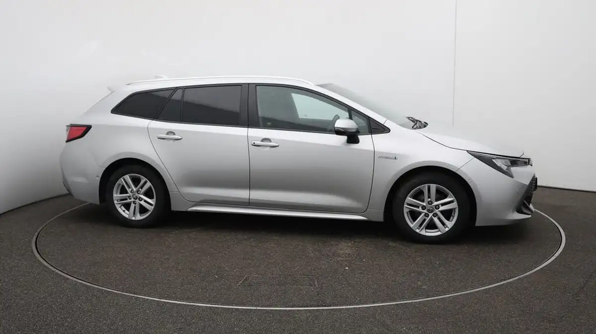 2020-toyota-corolla-18-vvt-i-icon-tech-spare-wheel-touring-sports-5d-big-47