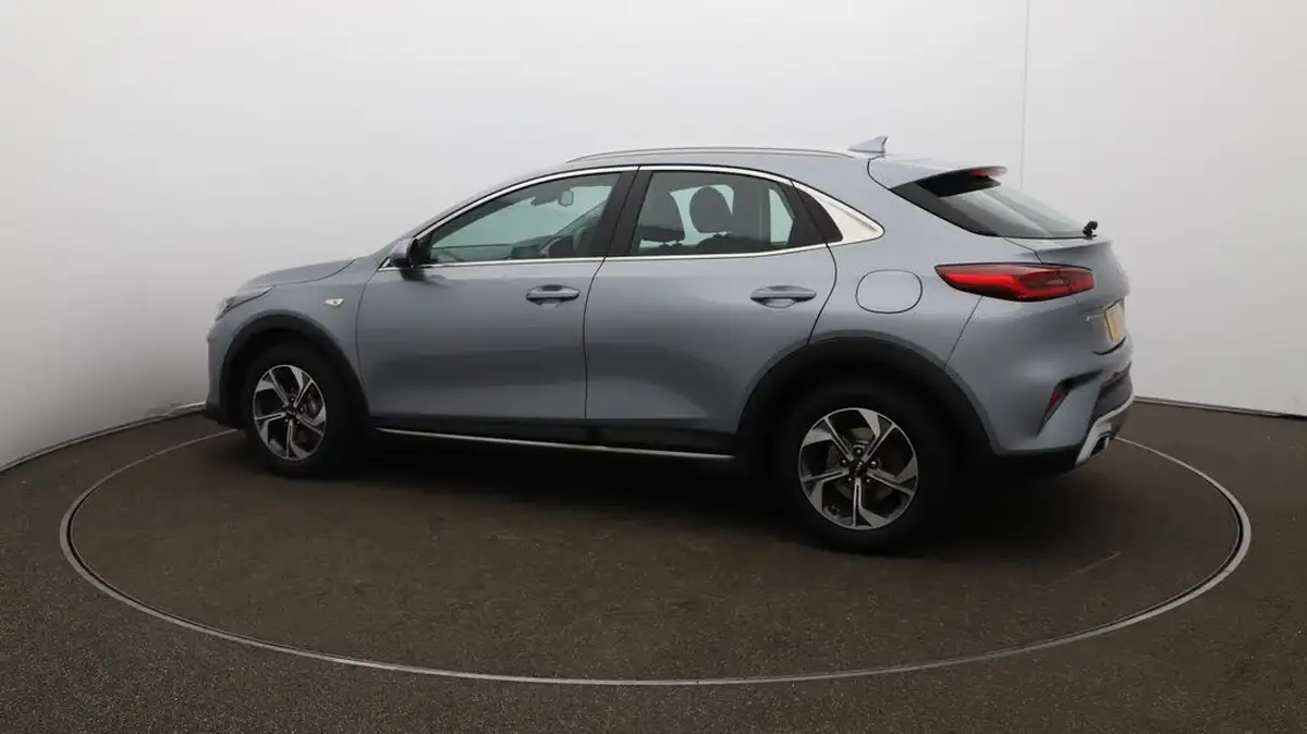 2022-kia-xceed-10-t-gdi-2-big-47