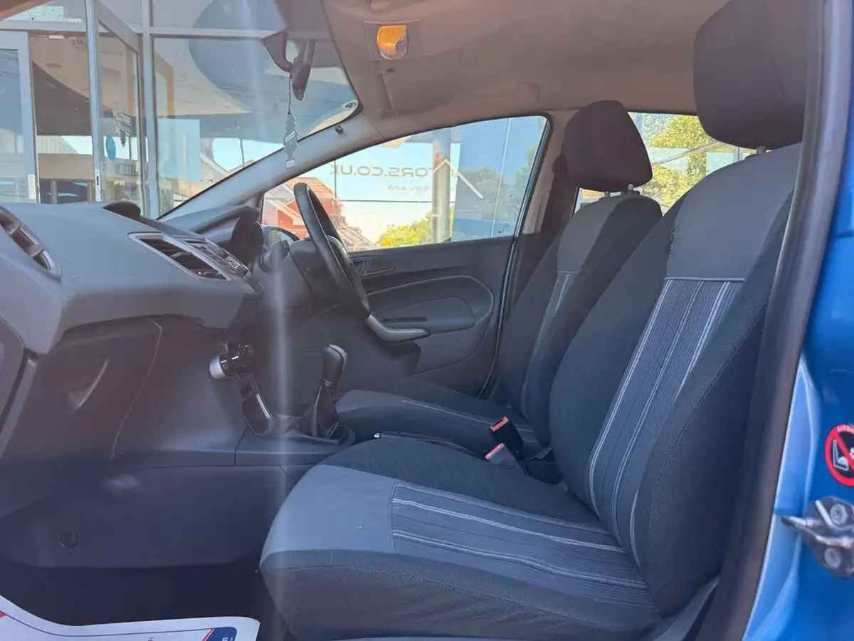 2009-ford-fiesta-125-style-82ps-5d-big-32