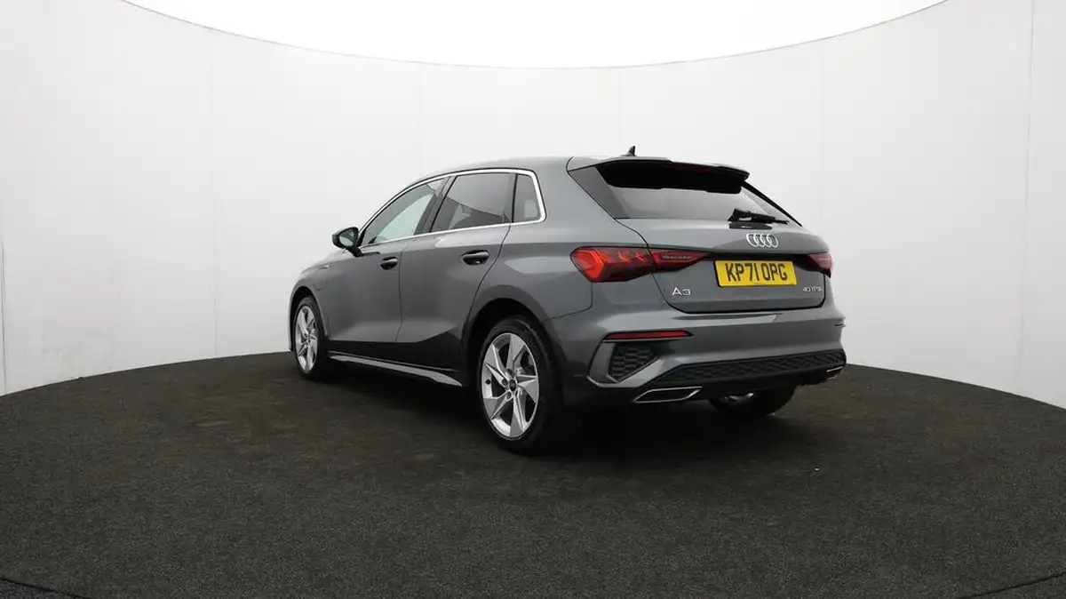2021-audi-a3-14-40-tfsi-e-s-line-big-75