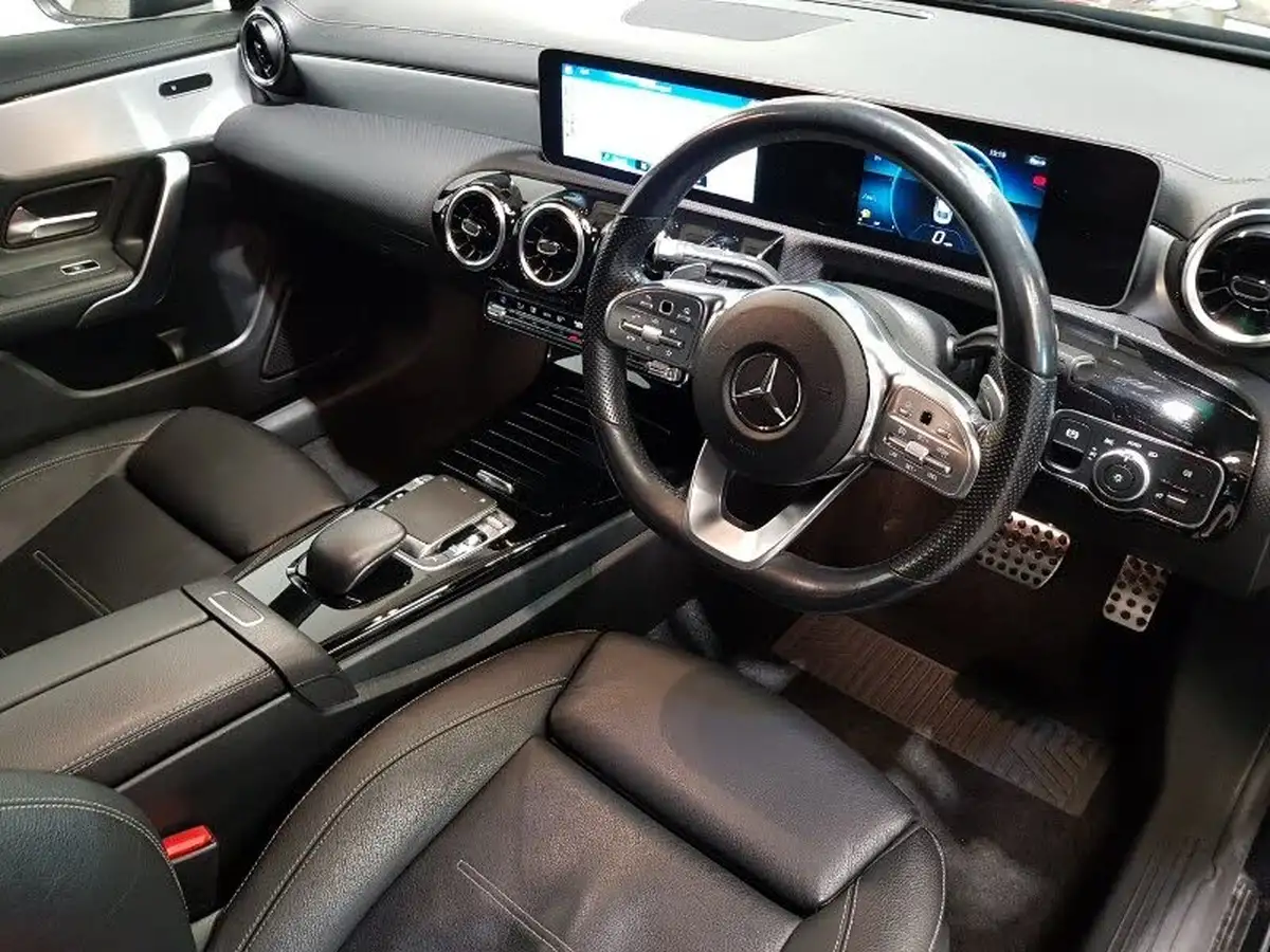 2019-mercedes-benz-cla-13-cla-200-amg-line-coupe-4d-7g-dct-big-16