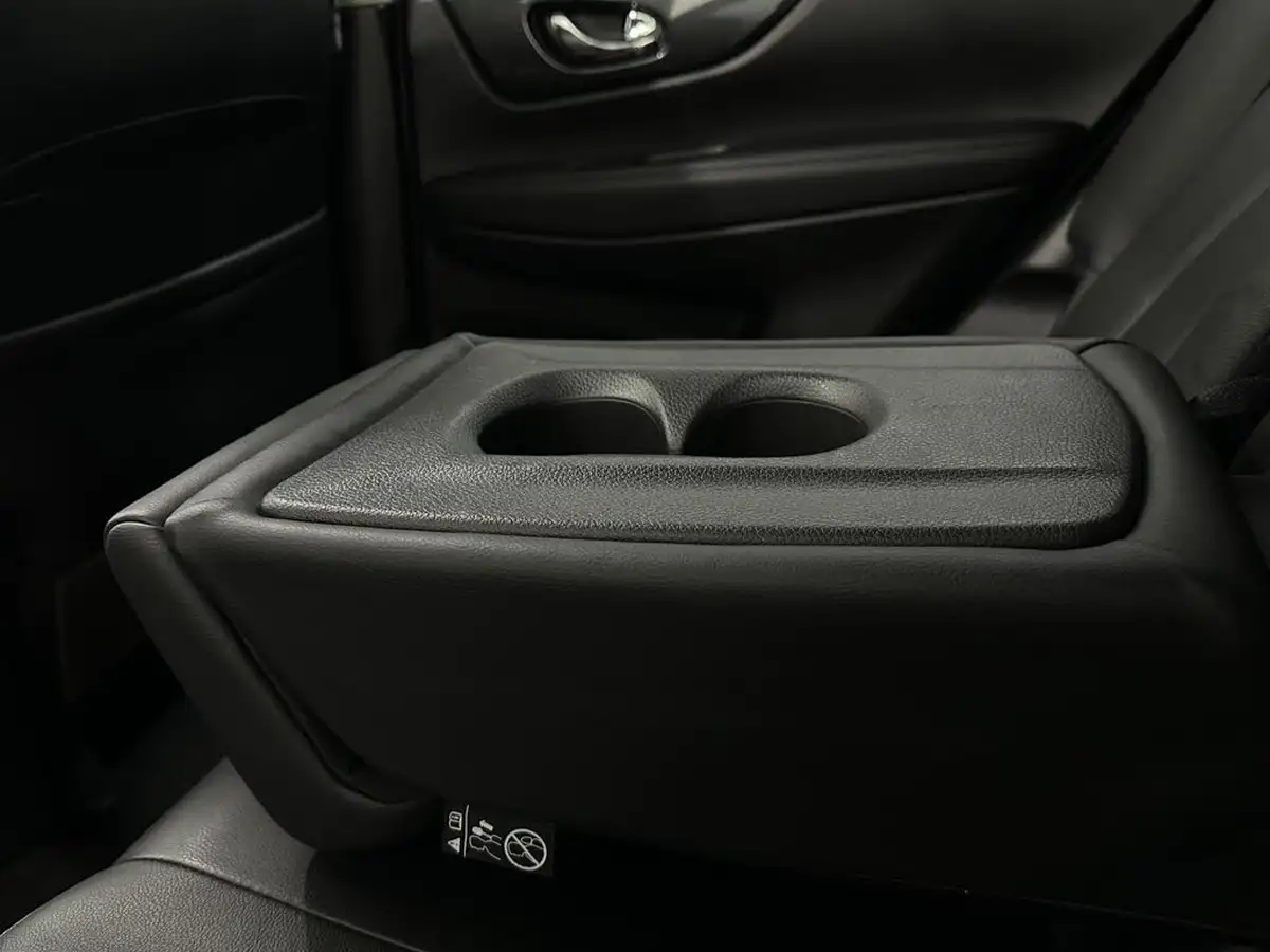 2017-nissan-x-trail-20dci-tekna-xtronic-big-40