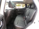 2015-nissan-qashqai-15dci-tekna-small-15