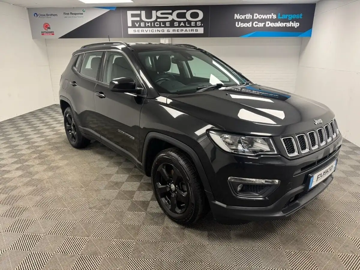 2018-jeep-compass-14-multiair-ii-longitude-big-0