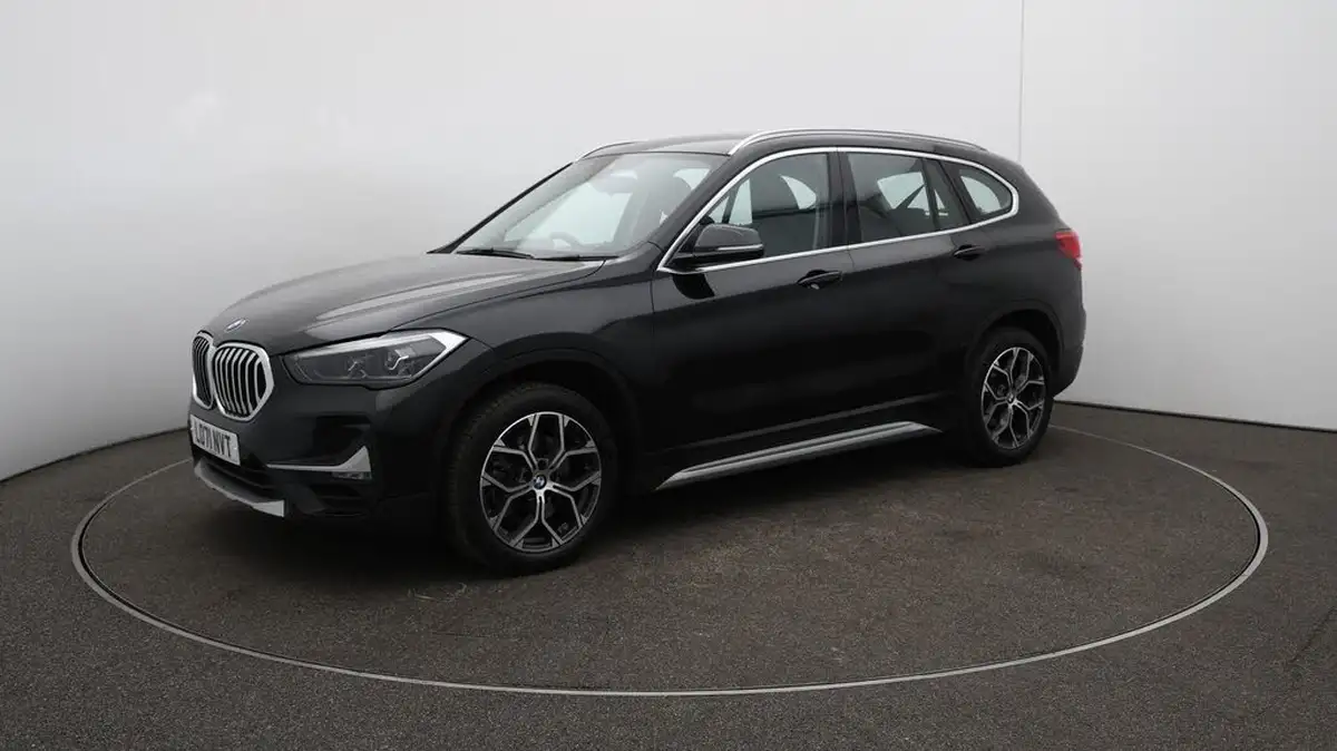 2021-bmw-x1-20-sdrive20i-xline-big-67