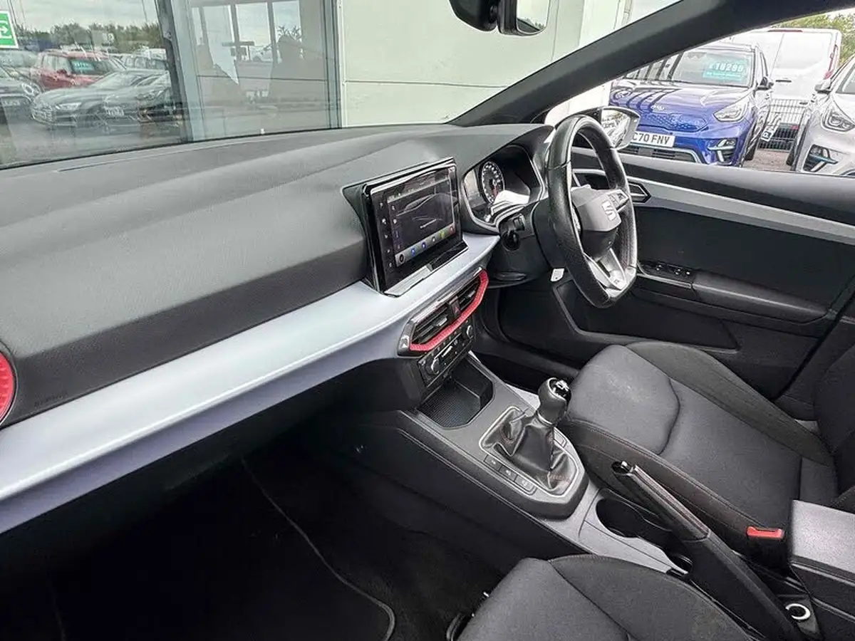 2022-seat-ibiza-10-tsi-fr-95ps-big-26