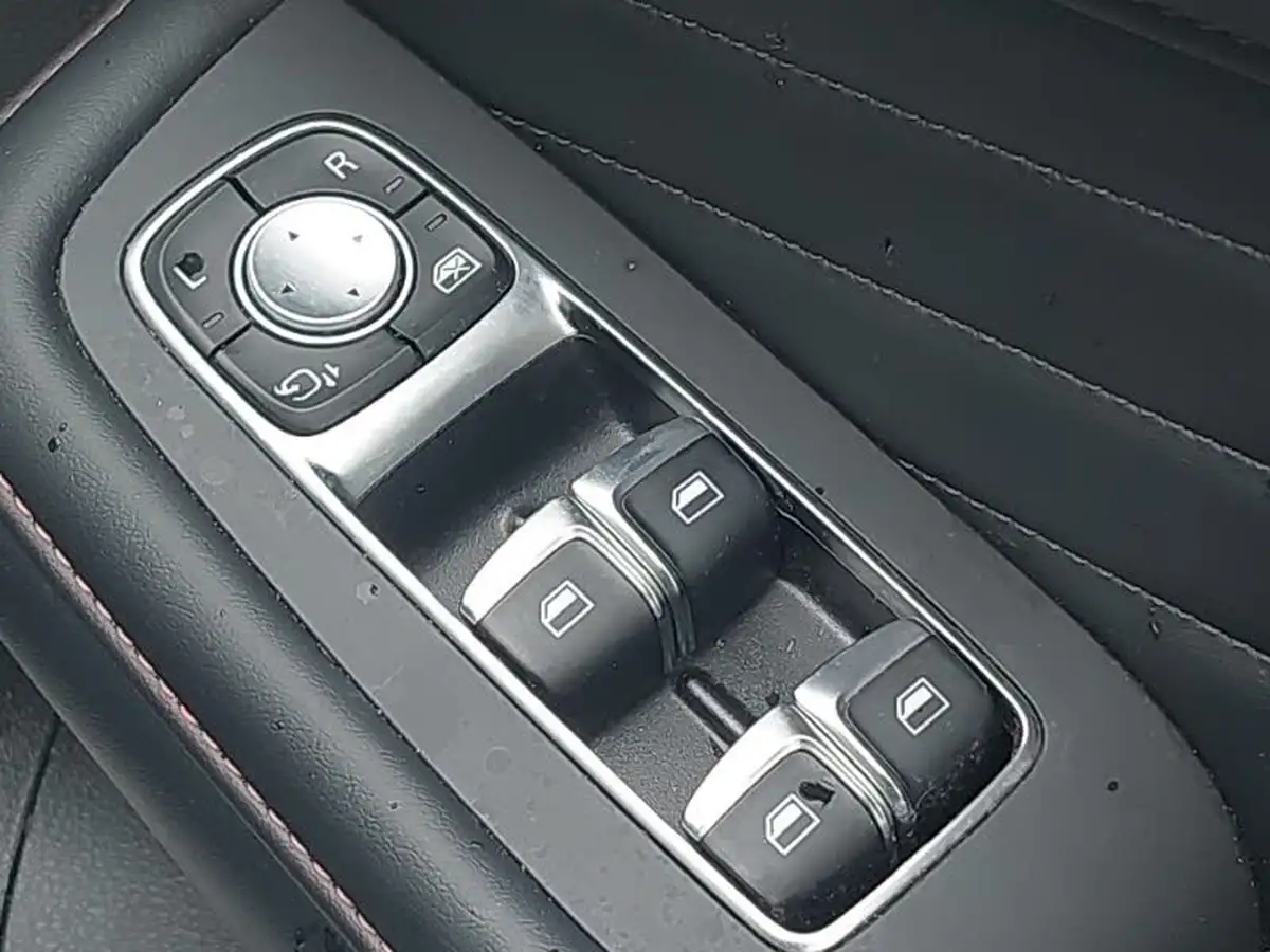 2023-mg-hs-15t-gdi-trophy-258ps-plug-in-hybrid-auto-big-11