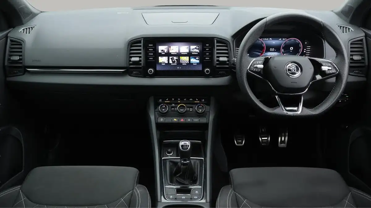 2023-skoda-karoq-15-tsi-sportline-big-13