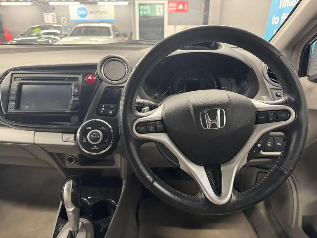 2012-honda-insight-13-hs-big-20