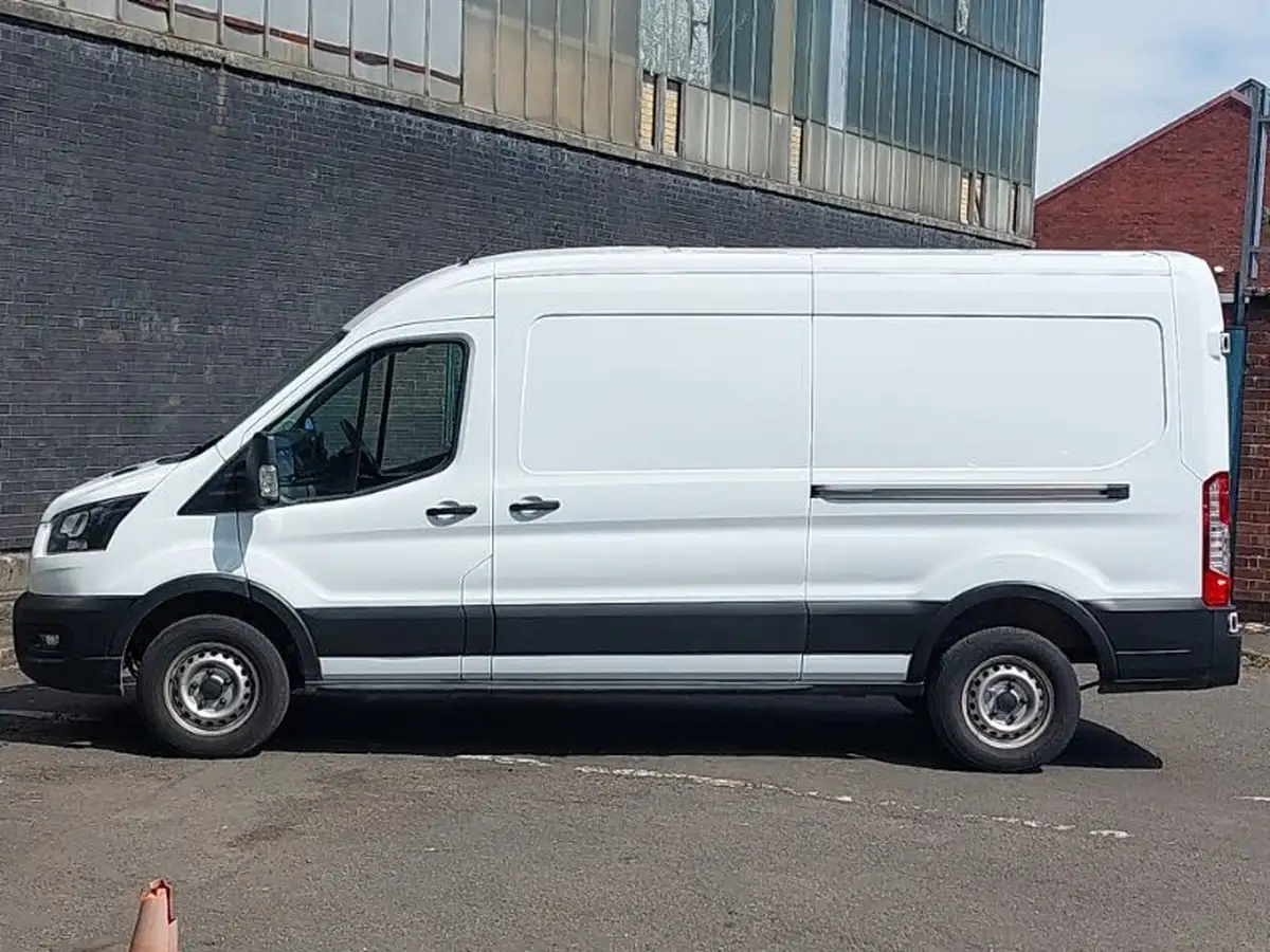 2021-ford-transit-20tdci-350-l2h2-leader-hybrid-130pseu6dt-panel-van-big-3
