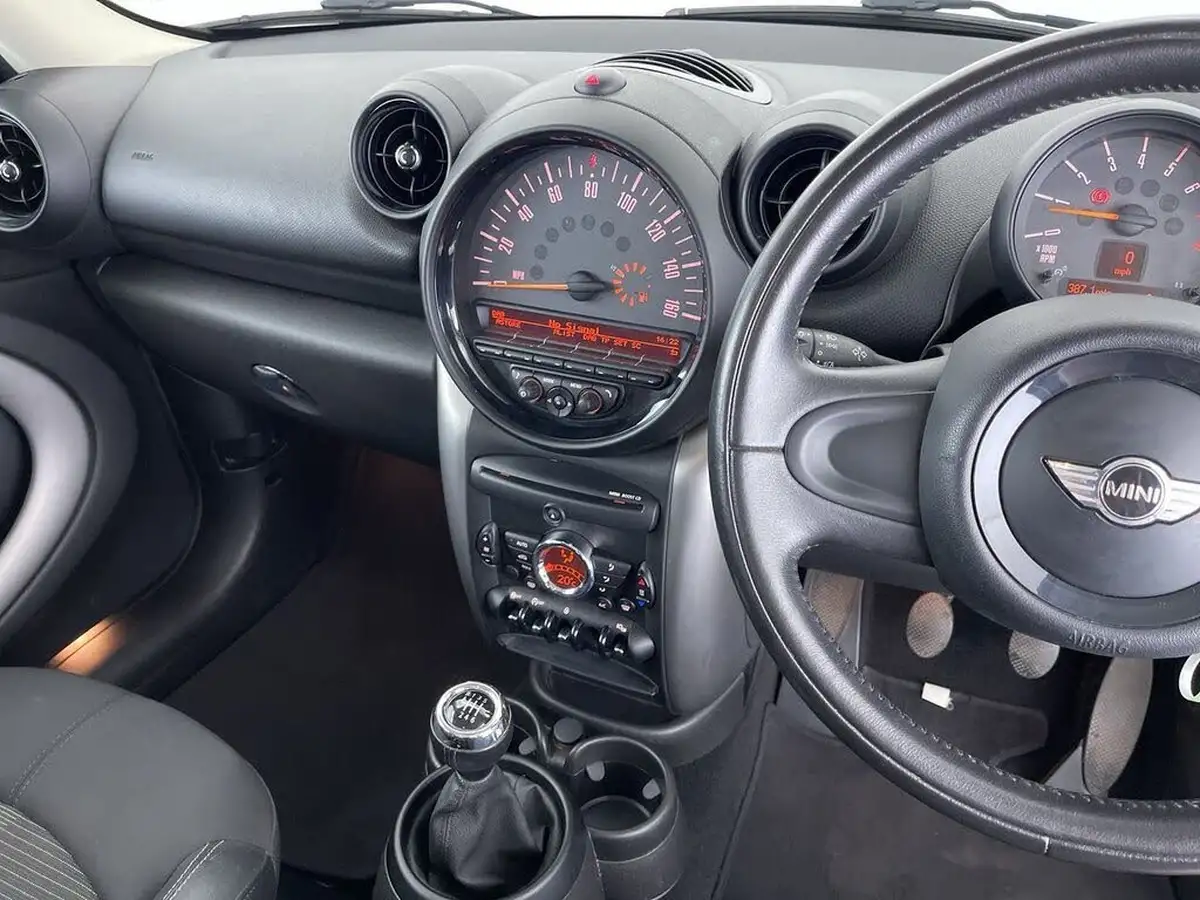 2015-mini-countryman-16-one-big-44