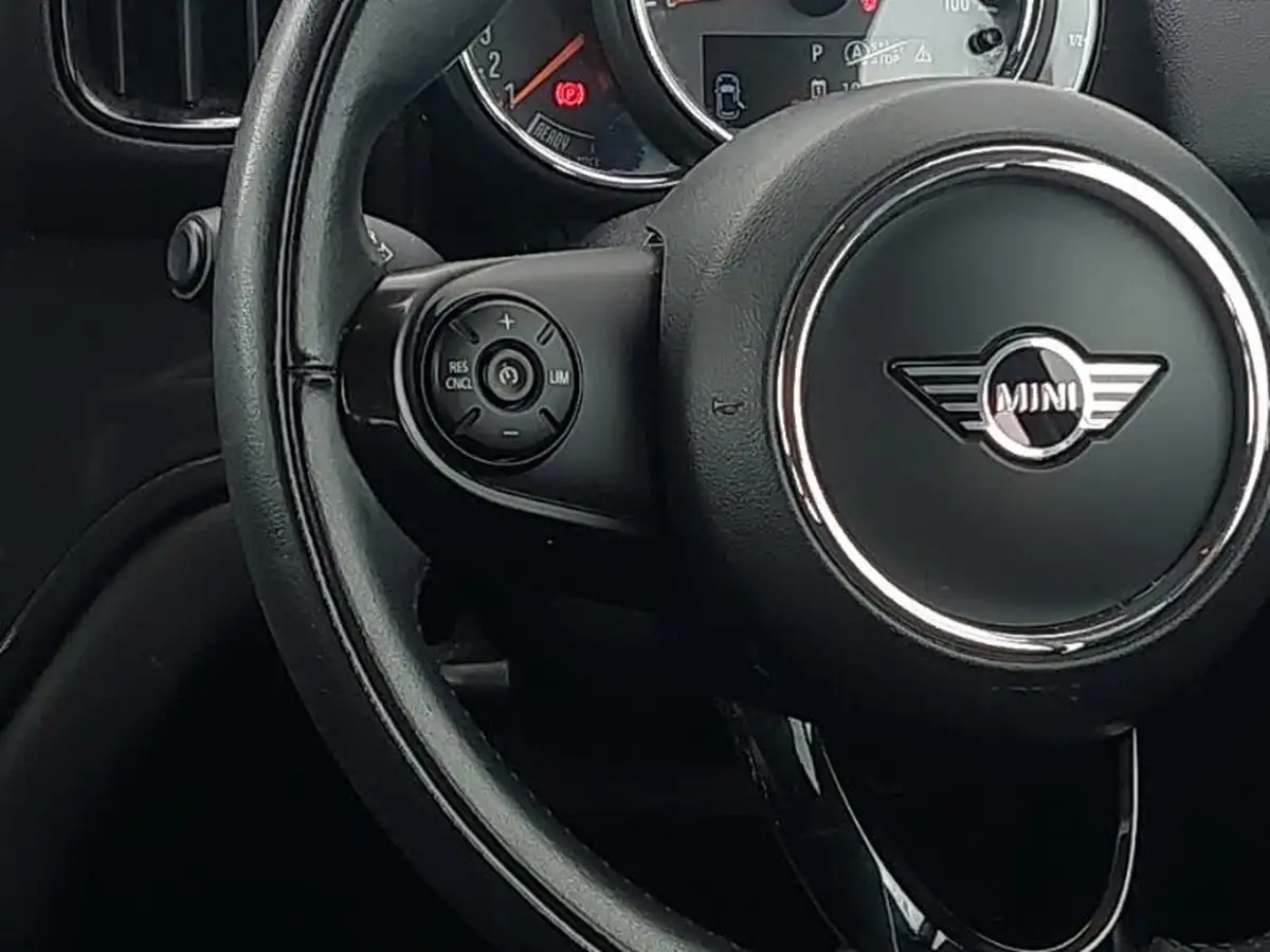 2020-mini-countryman-15-cooper-classic-auto-big-9