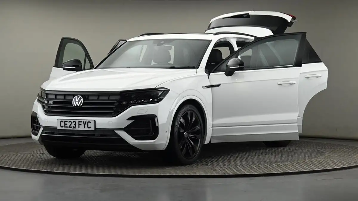 2023-volkswagen-touareg-30tdi-black-edition-286ps-big-44