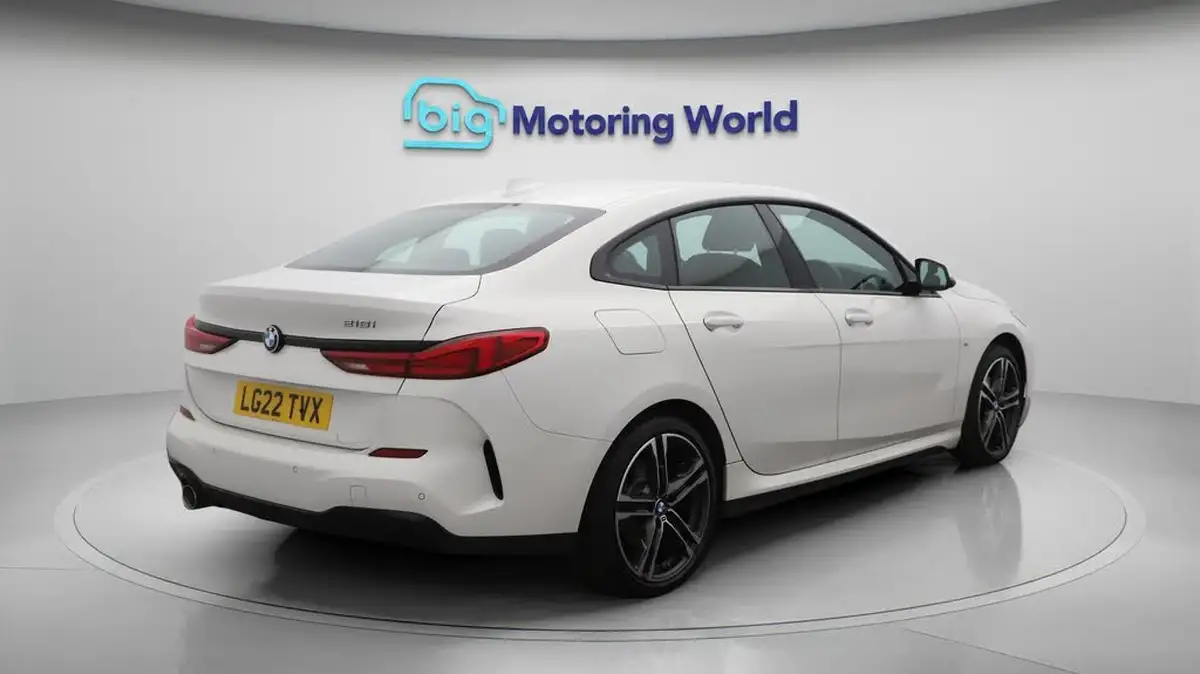 2022-bmw-2-series-15-218i-m-sport-coupe-4d-big-7