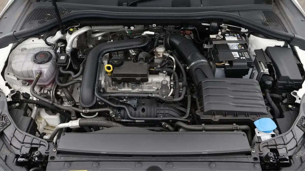 2021-audi-a3-10-30-tfsi-s-line-saloon-4d-tronic-big-19