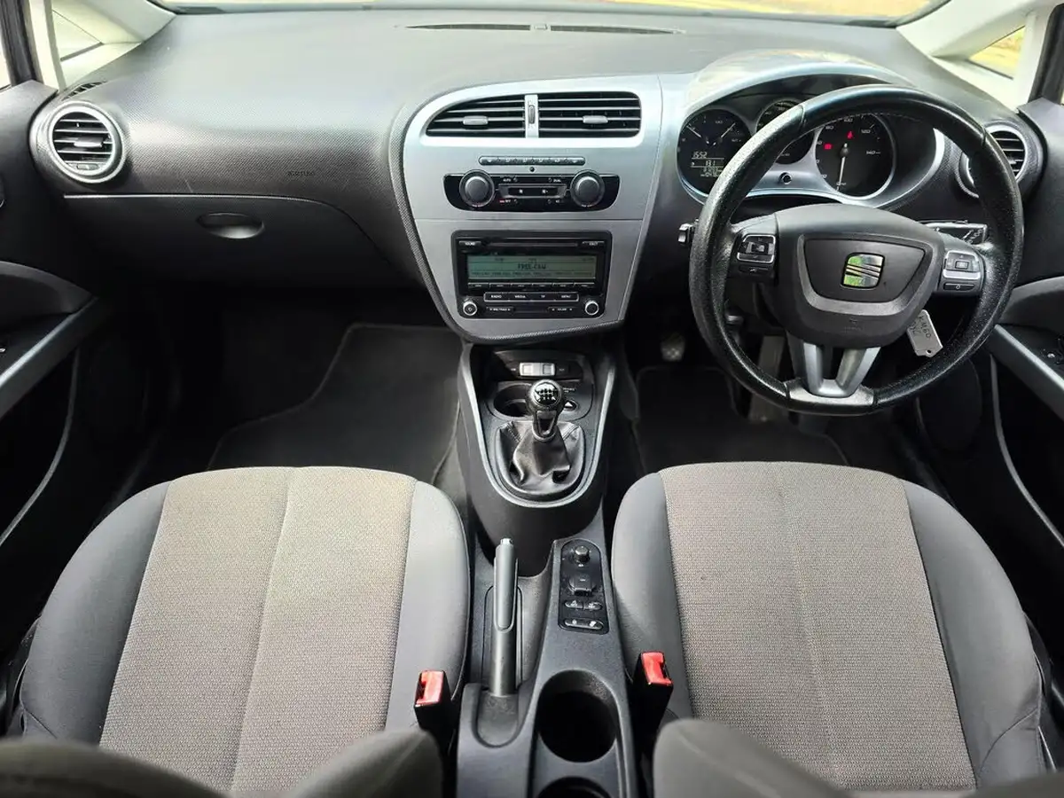 2010-seat-leon-14-se-big-14